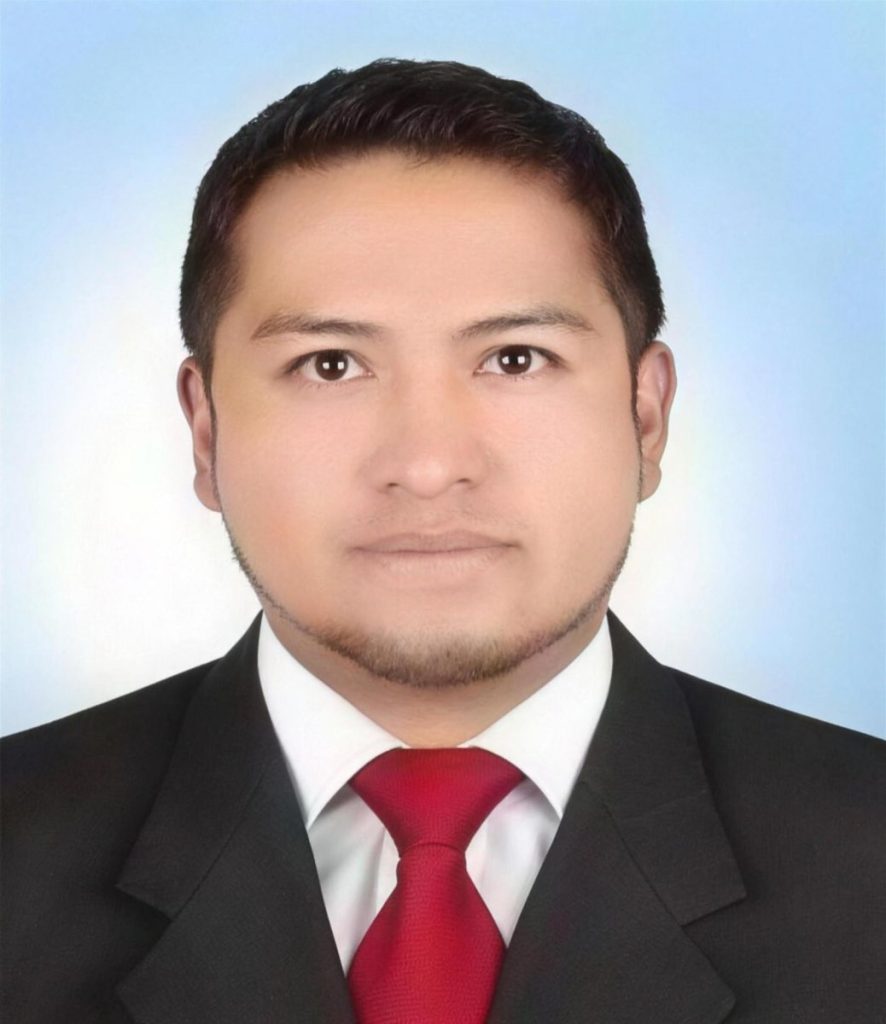 Ing. Elfer Liván Flores Monroy